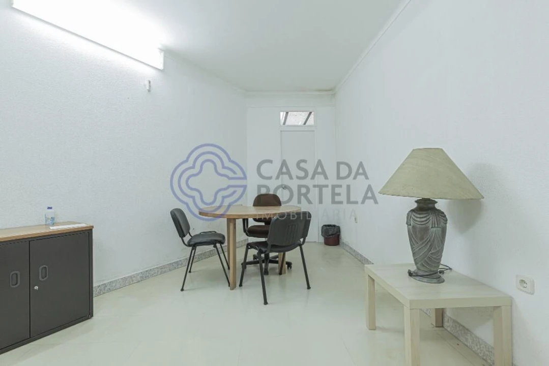 Prédio para Venda em União das Freguesias de Setúbal Foto 86