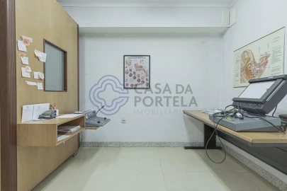 Prédio para Venda em União das Freguesias de Setúbal
