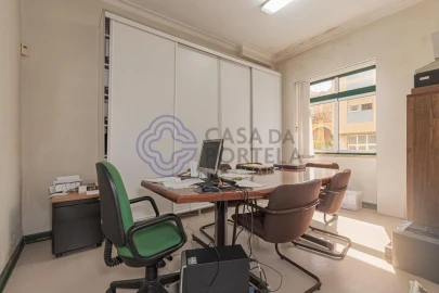 Prédio para Venda em União das Freguesias de Setúbal