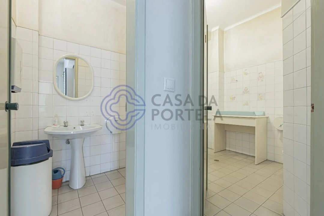 Prédio para Venda em União das Freguesias de Setúbal Foto 60