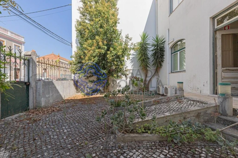 Prédio para Venda em União das Freguesias de Setúbal Foto 74