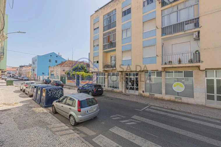 Prédio para Venda em União das Freguesias de Setúbal Foto 54