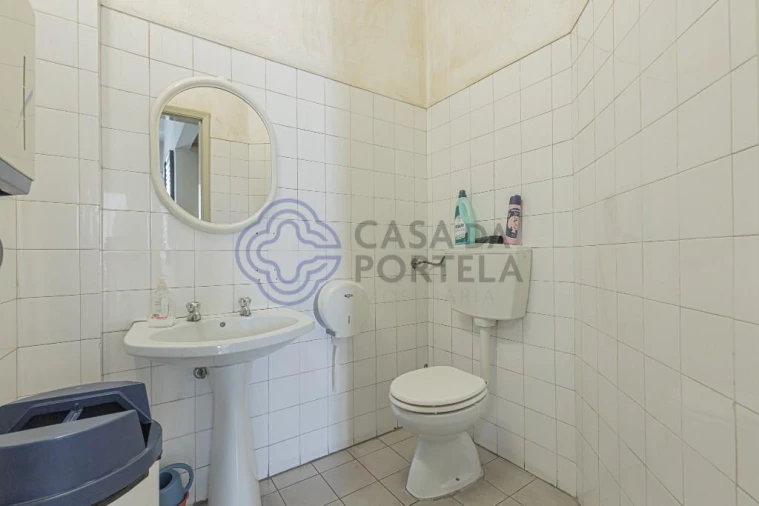 Prédio para Venda em União das Freguesias de Setúbal Foto 59