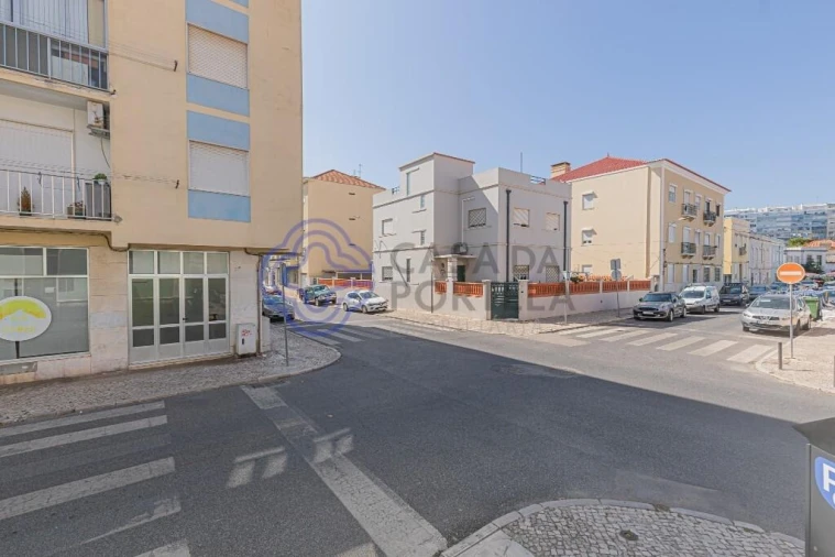 Prédio para Venda em União das Freguesias de Setúbal Foto 53