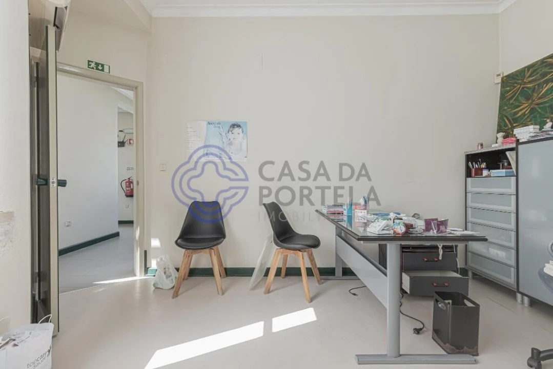 Prédio para Venda em União das Freguesias de Setúbal Foto 42