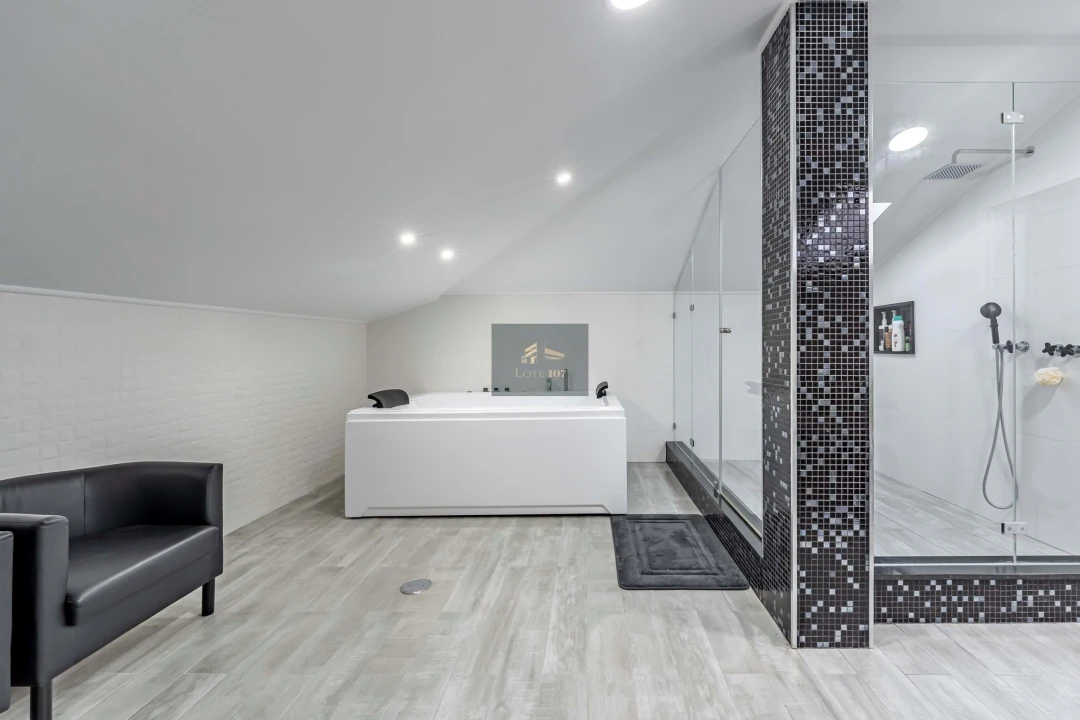 Moradia T6 para Venda em Pinhal Novo Foto 49