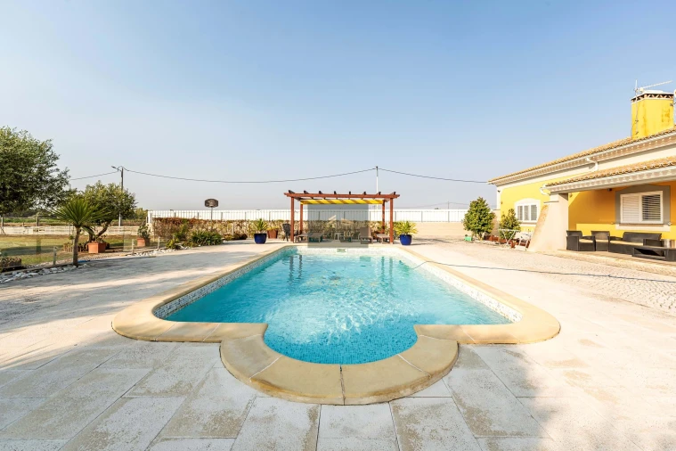 Moradia T6 para Venda em Pinhal Novo Foto 51