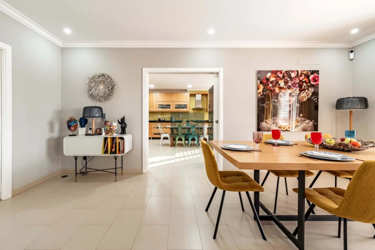 Moradia T6 para Venda em Pinhal Novo Foto 13