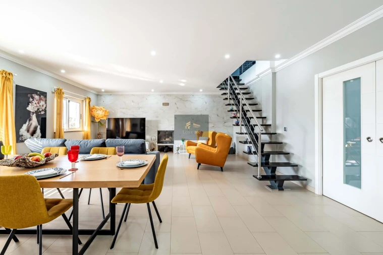 Moradia T6 para Venda em Pinhal Novo Foto 10