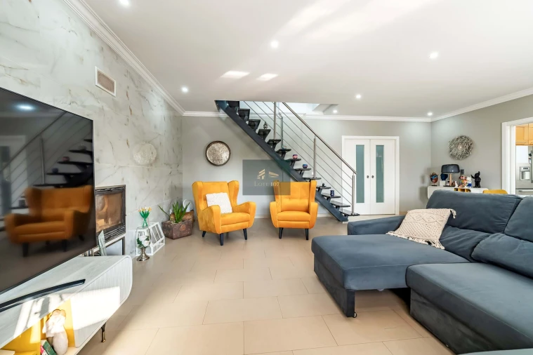 Moradia T6 para Venda em Pinhal Novo Foto 9