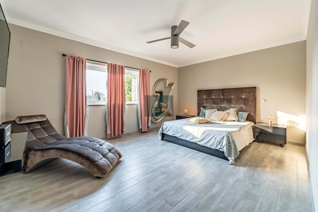 Moradia T6 para Venda em Pinhal Novo Foto 21