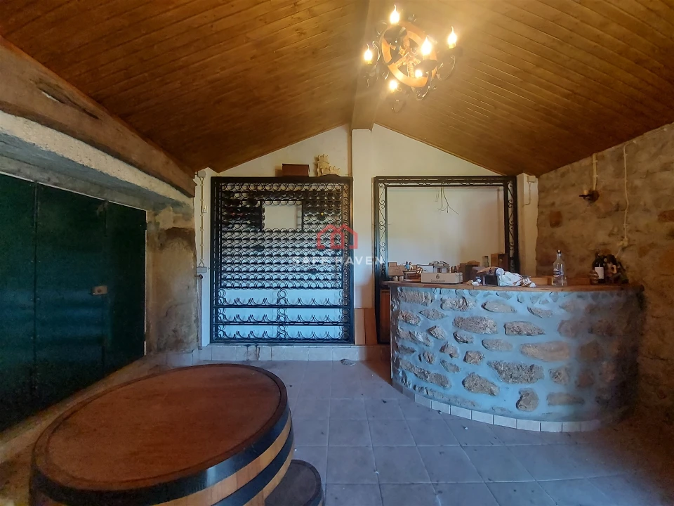 Moradia T4 para Venda em Fornos de Maceira Dão Foto 19