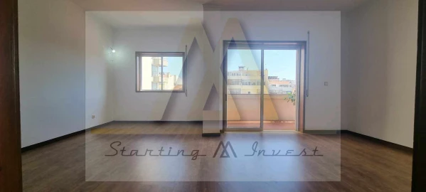 Apartamento T3 para Venda em Póvoa de Varzim, Beiriz e Argivai