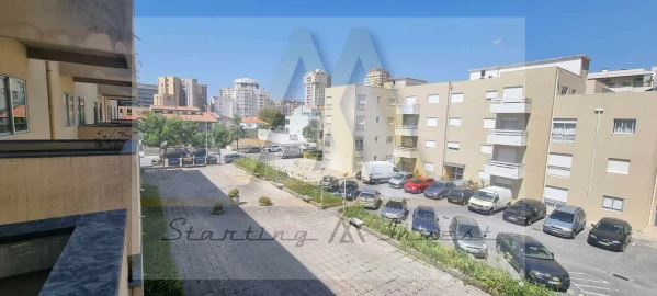 Apartamento T3 para Venda em Póvoa de Varzim, Beiriz e Argivai