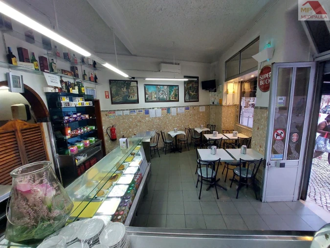 Loja para Arrendamento em Agualva e Mira-Sintra Foto 2