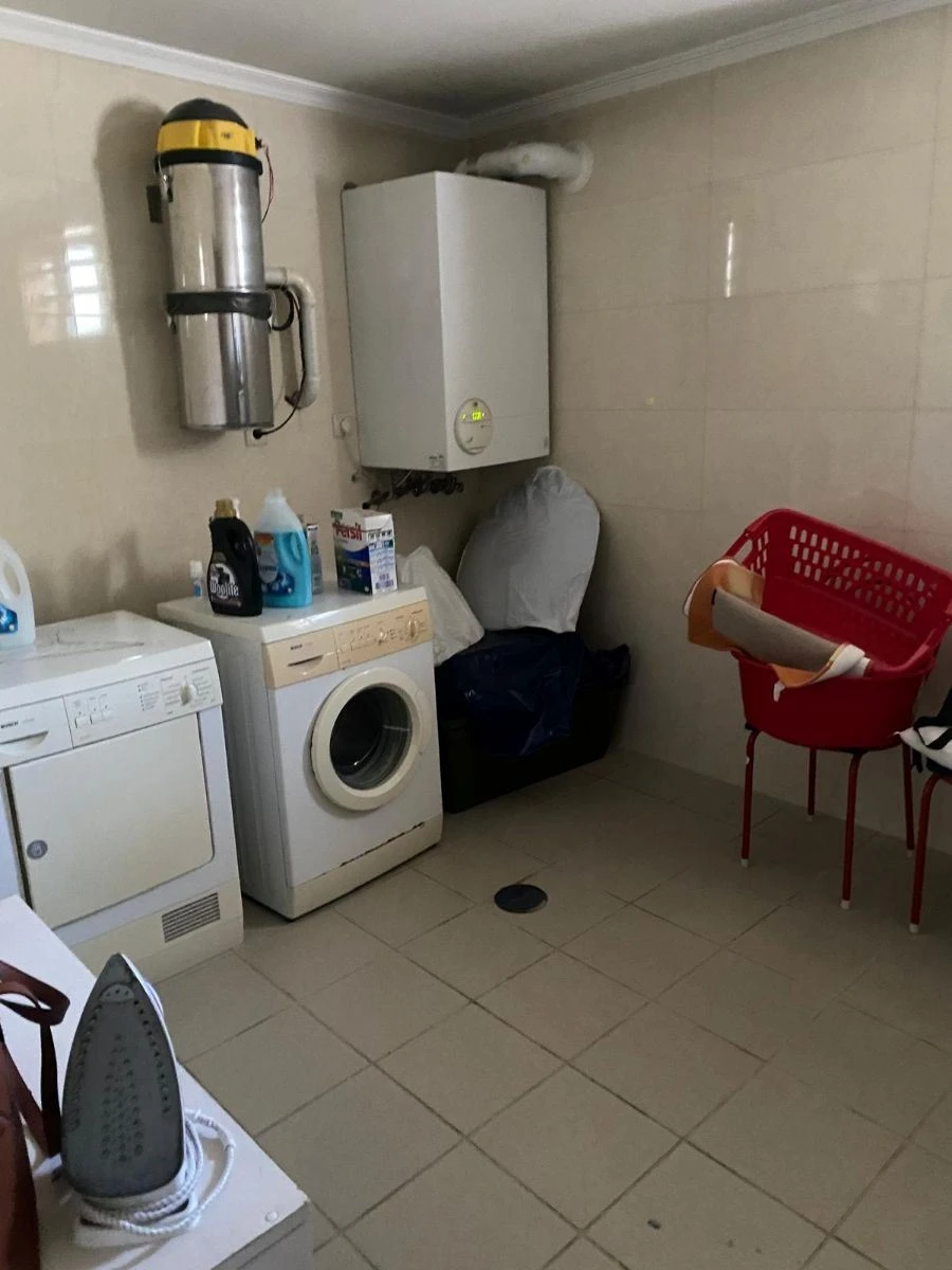 Moradia T5 para Venda em Custóias, Leça do Balio e Guifões Foto 2