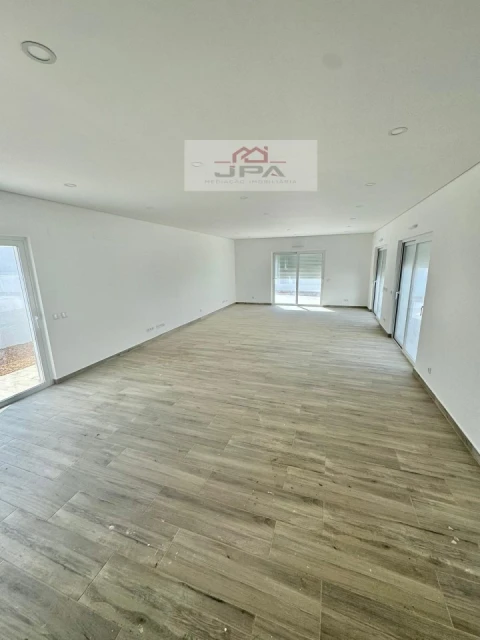 Moradia T4 para Venda em Altura