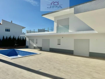 Moradia T4 para Venda em Altura