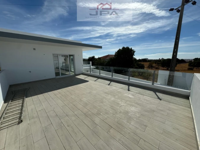 Moradia T4 para Venda em Altura Foto 11