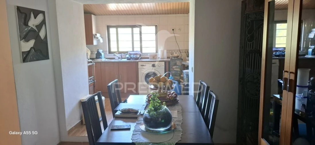 Moradia T2 para Venda em Alvares Foto 13