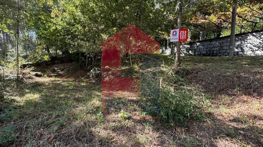 Terreno para Venda em Oriz (Santa Marinha) e Oriz (São Miguel)