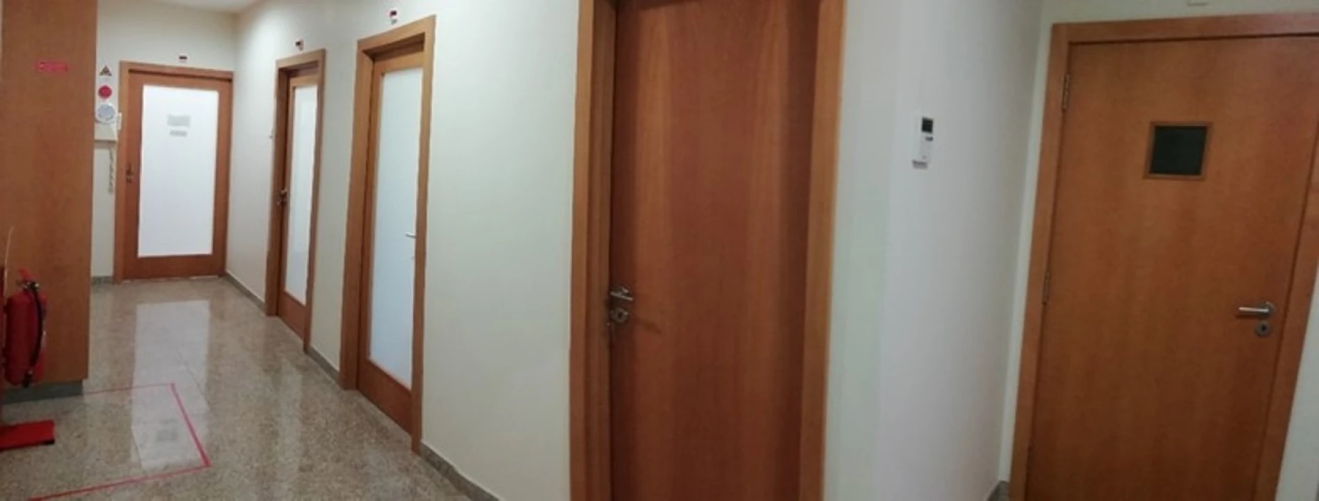 Loja para Arrendamento em Lordelo do Ouro e Massarelos Foto 1