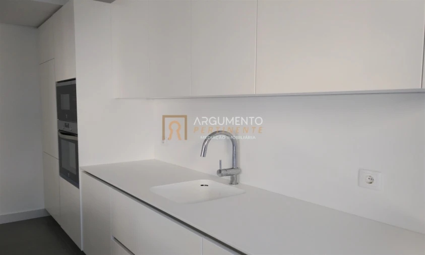 Apartamento T4 para Venda em Cedofeita, Santo Ildefonso, Sé, Miragaia, São Nicolau e Vitória Foto 12