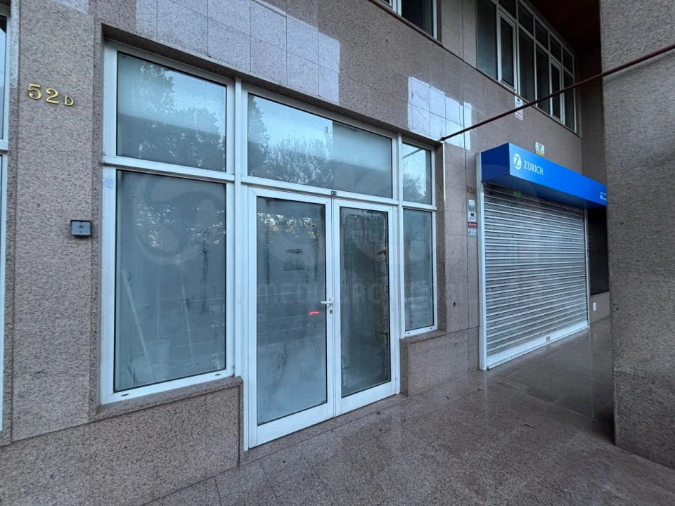 Loja para Venda em Queluz e Belas Foto 3