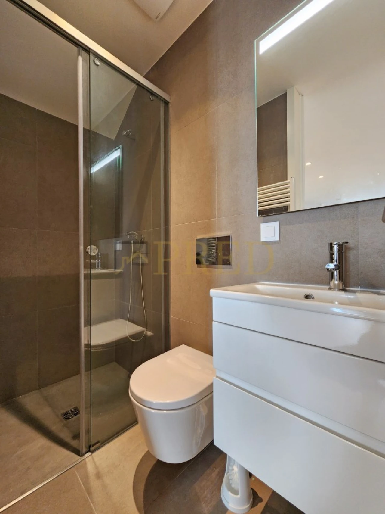 Apartamento T2 para Venda em Aldoar, Foz do Douro e Nevogilde Foto 8