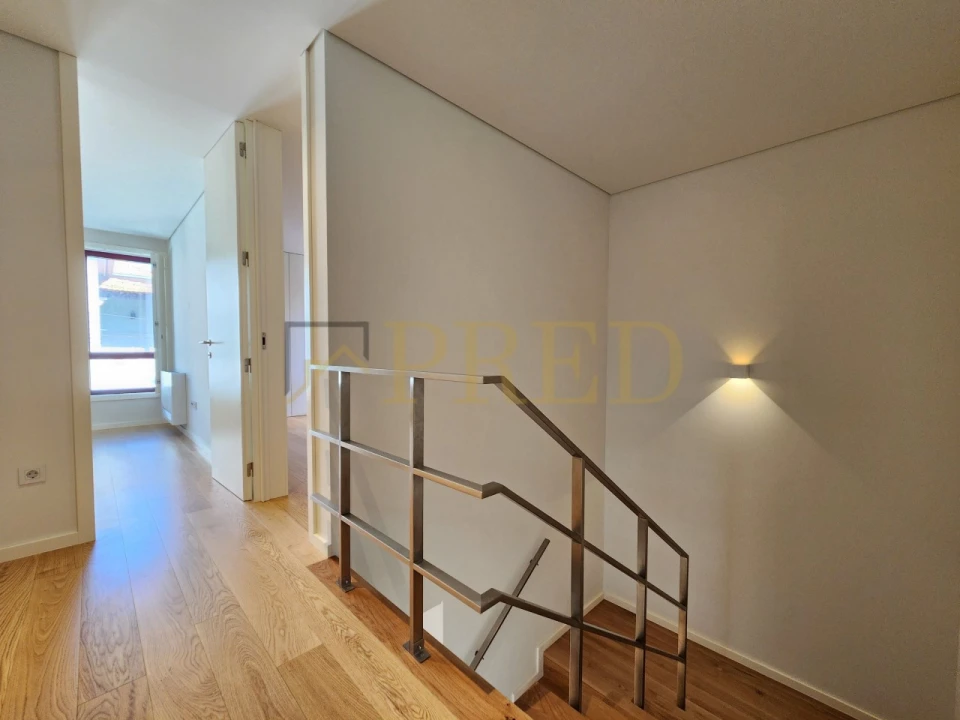 Apartamento T2 para Venda em Aldoar, Foz do Douro e Nevogilde Foto 9