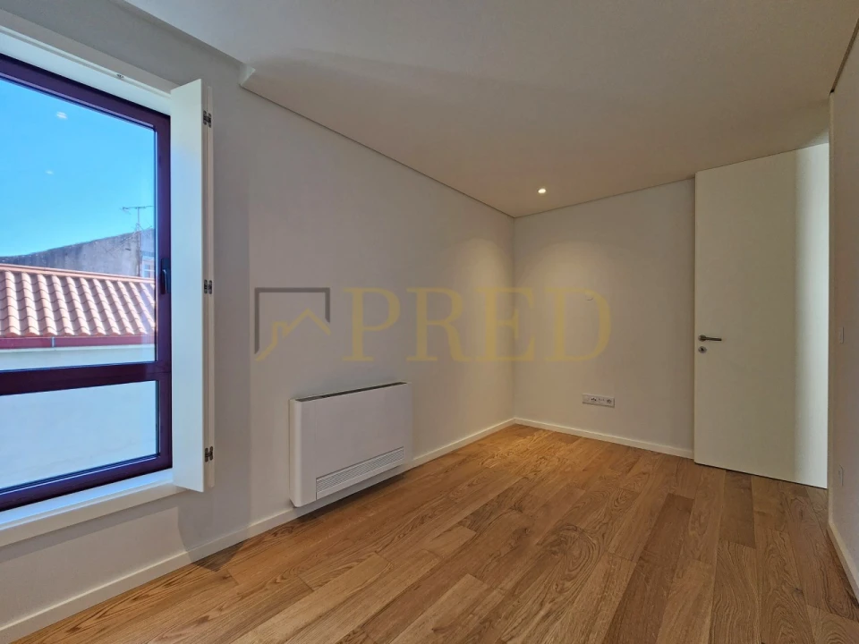 Apartamento T2 para Venda em Aldoar, Foz do Douro e Nevogilde Foto 12