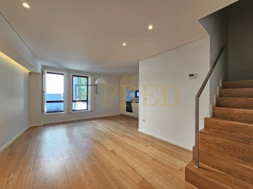 Apartamento T2 para Venda em Aldoar, Foz do Douro e Nevogilde