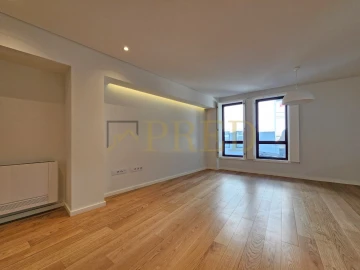 Apartamento T2 para Venda em Aldoar, Foz do Douro e Nevogilde