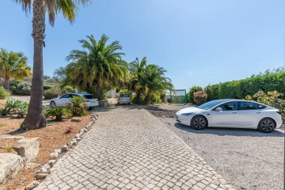 Moradia T3 para Venda em Conceição e Estoi