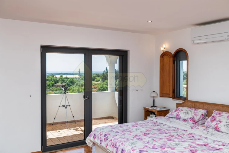 Moradia T3 para Venda em Conceição e Estoi Foto 13