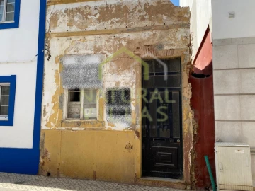 Moradia T4 para Venda em Olhão