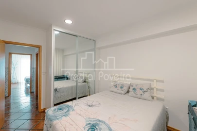 Apartamento T2 para Venda em Aver-O-Mar, Amorim e Terroso