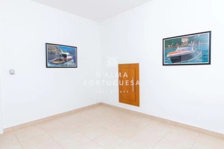 Armazém para Venda em São Bartolomeu de Messines Foto 88