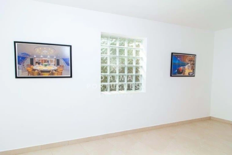 Armazém para Venda em São Bartolomeu de Messines Foto 130