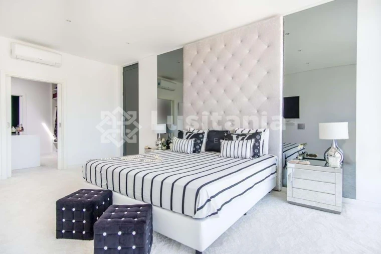 Moradia T4 para Arrendamento em Quarteira Foto 16