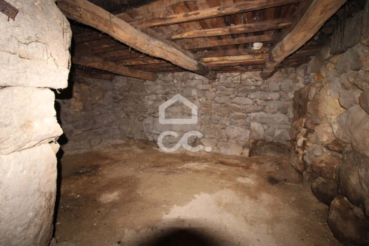 Moradia T2 para Venda em Ervededo Foto 11