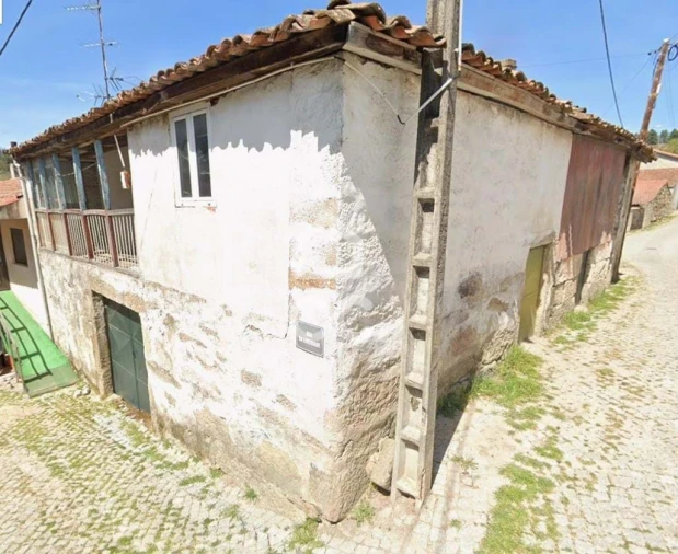 Moradia T2 para Venda em Ervededo Foto 1