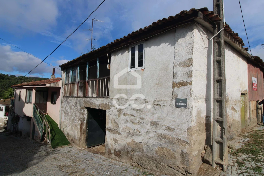 Moradia T2 para Venda em Ervededo Foto 15