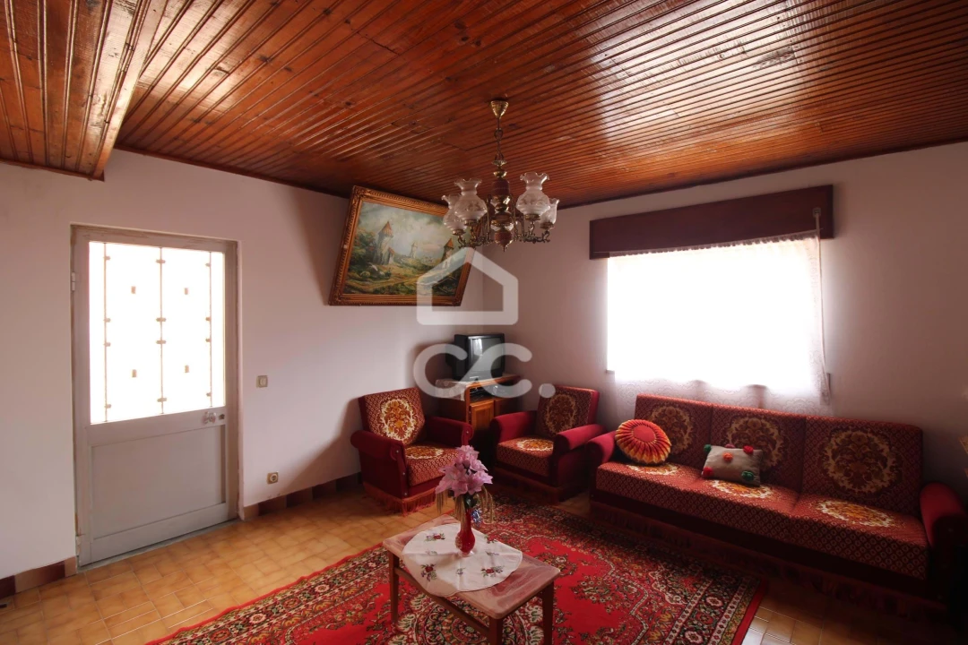 Apartamento T2 para Venda em Ardãos e Bobadela Foto 1