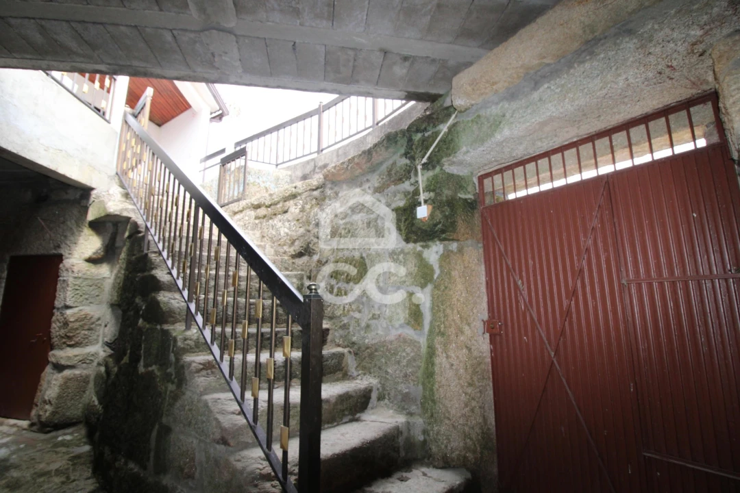 Apartamento T2 para Venda em Ardãos e Bobadela Foto 18