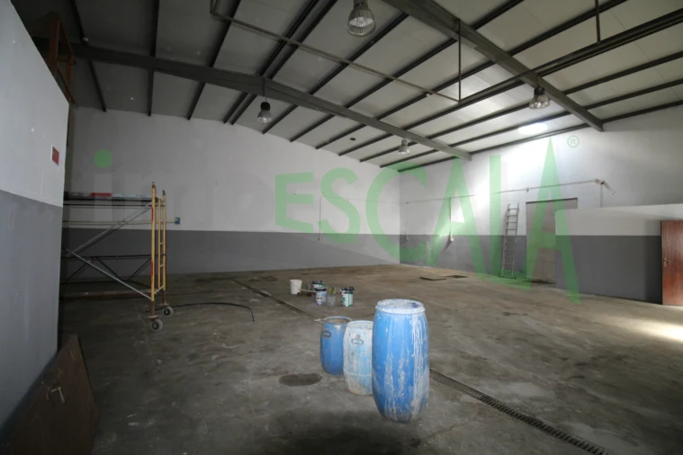 Armazém para Venda em Marvila, Ribeira Santarém, São Salvador, São Nicolau Foto 5