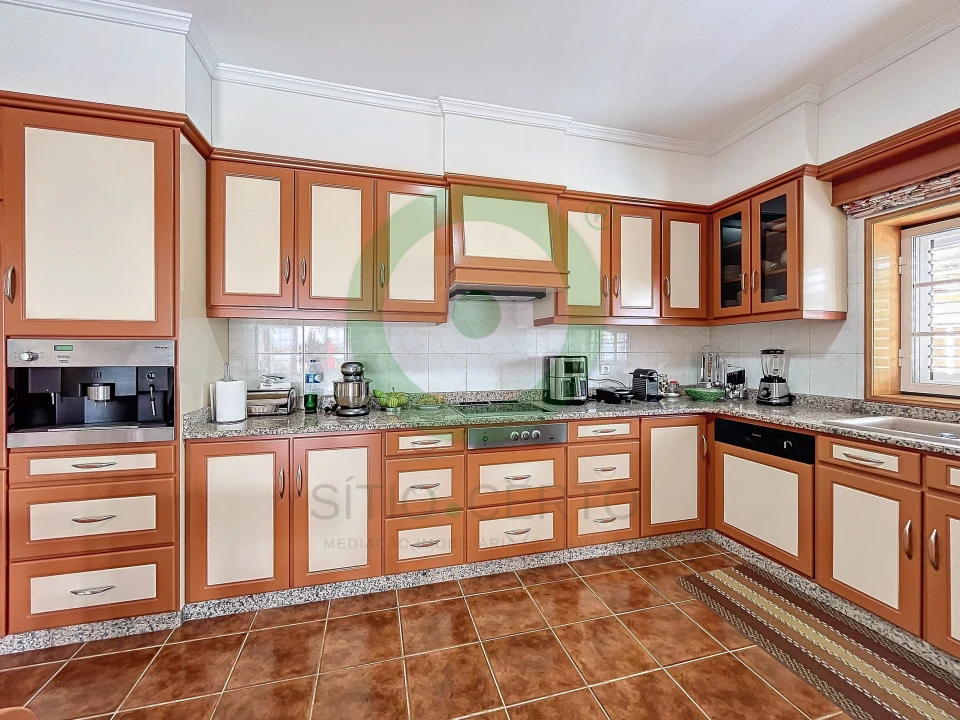 Quinta T4 para Venda em Lamas de Orelhão Foto 20