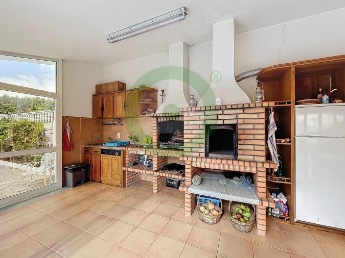 Quinta T4 para Venda em Lamas de Orelhão Foto 14