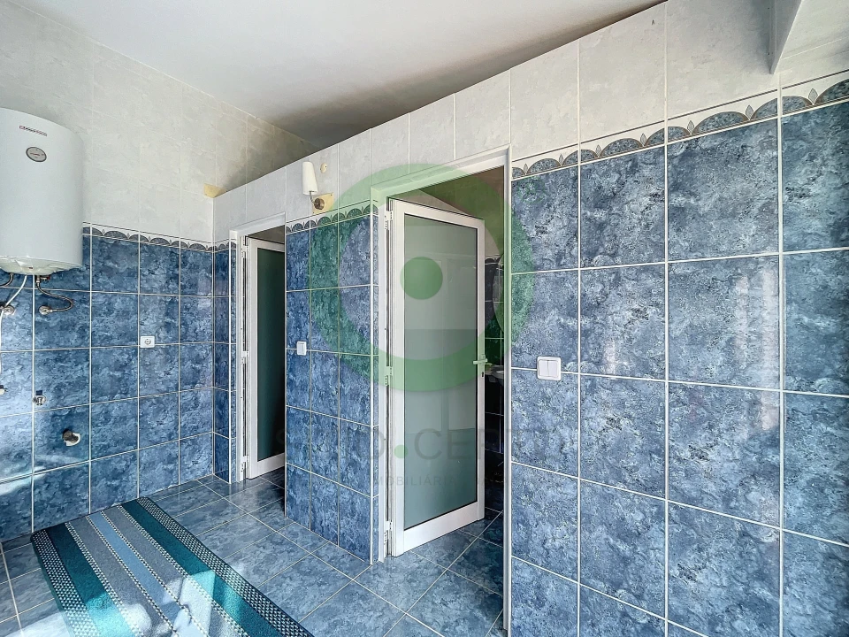 Quinta T4 para Venda em Lamas de Orelhão Foto 12