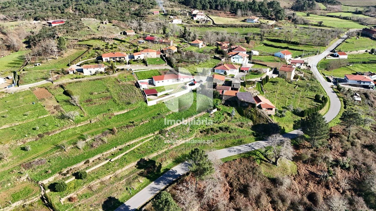 Moradia para Venda em São Martinho de Antas e Paradela de Guiães Foto 7